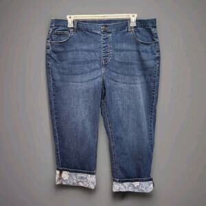 D&Co Size 22W Pull On Capri Jeans Pockets Comfort Stretch Waistband